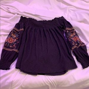 American eagle off the shoulder top